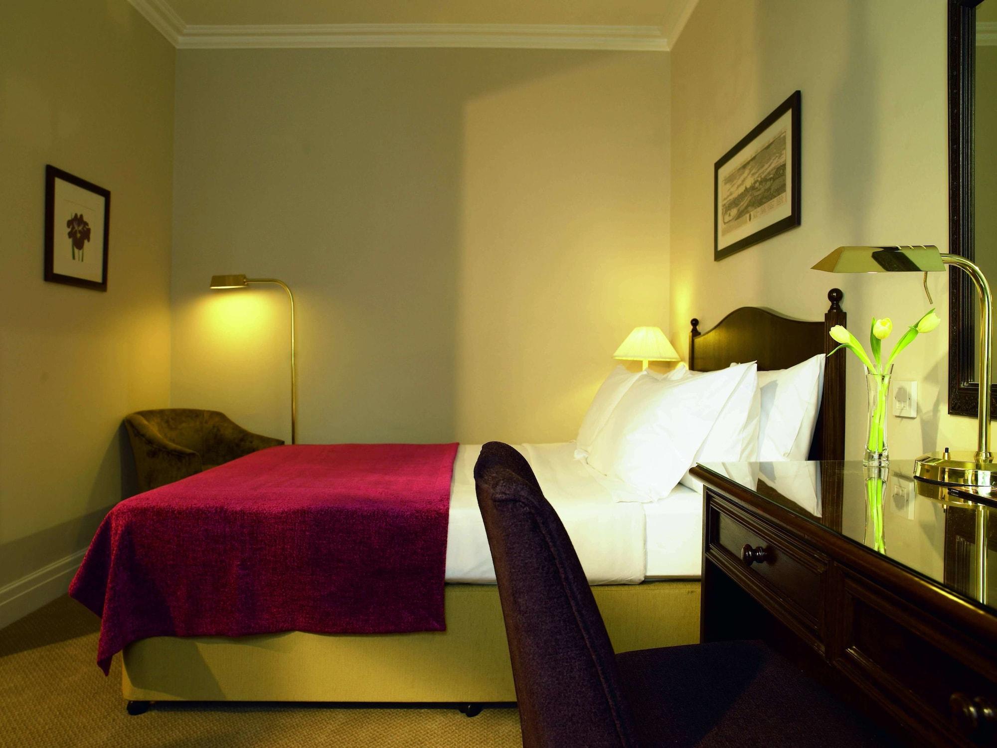 Macdonald New Blossoms Hotel Chester Extérieur photo