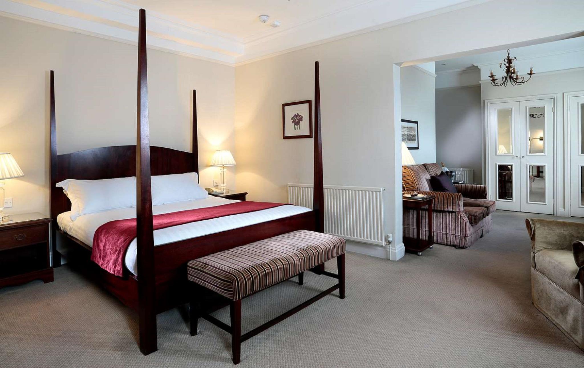 Macdonald New Blossoms Hotel Chester Extérieur photo