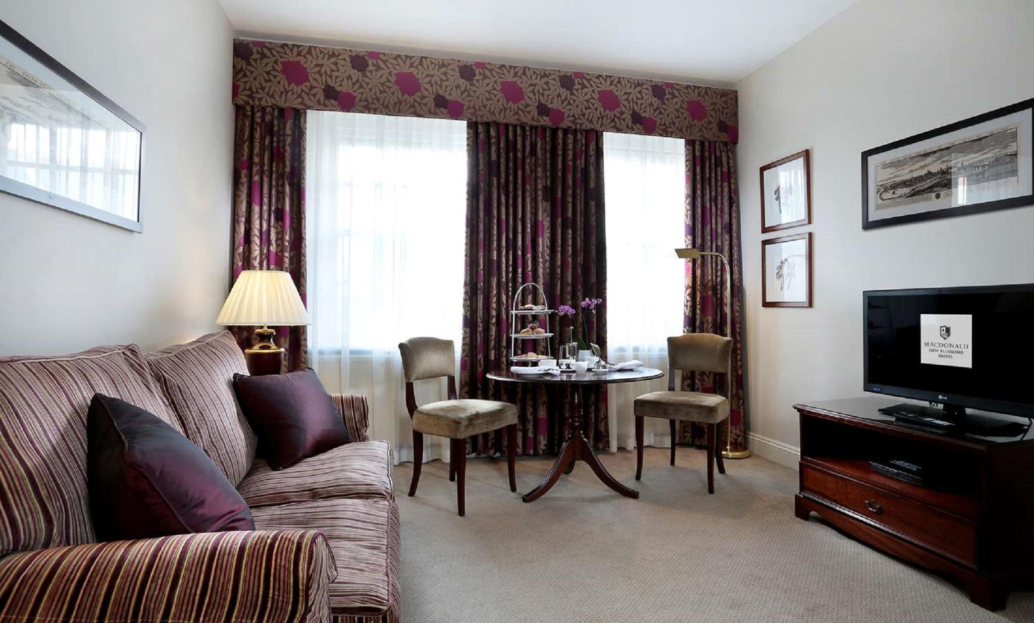 Macdonald New Blossoms Hotel Chester Extérieur photo