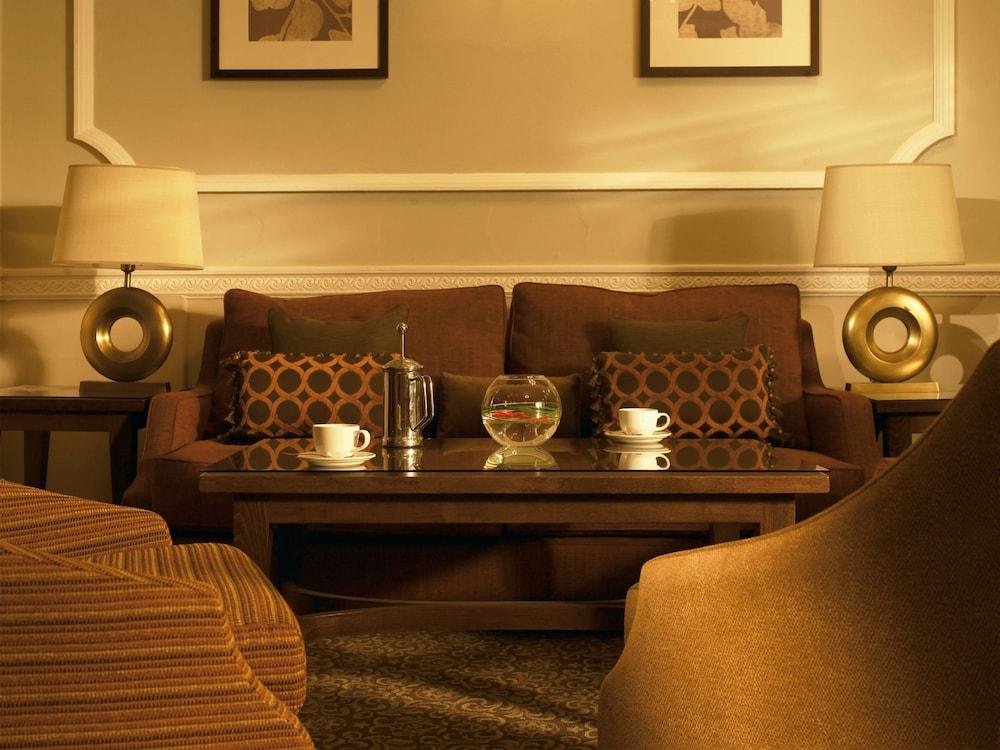 Macdonald New Blossoms Hotel Chester Extérieur photo