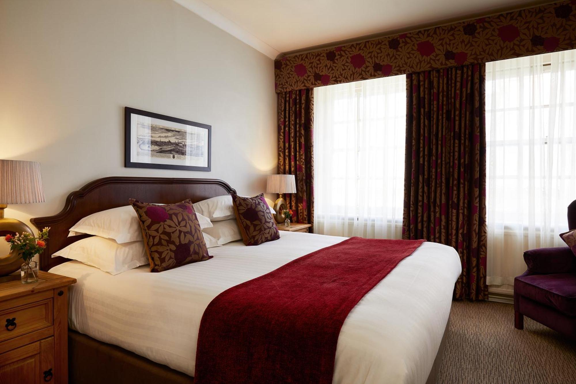 Macdonald New Blossoms Hotel Chester Extérieur photo